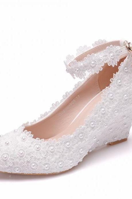 Pointed Toe Pearls Lace Shallow Ankle Strap Wedge Heel Women Pumps Wedding Shoes GWsEc